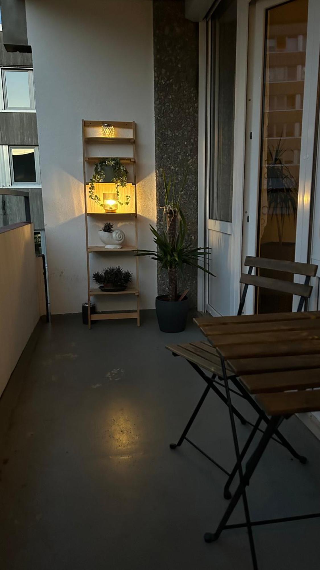 Gemuetliches Helles Apartment Mit Balkon Und Parkplatz Vor Der Tuer Im Zentrum Von Bayreuth Ngoại thất bức ảnh